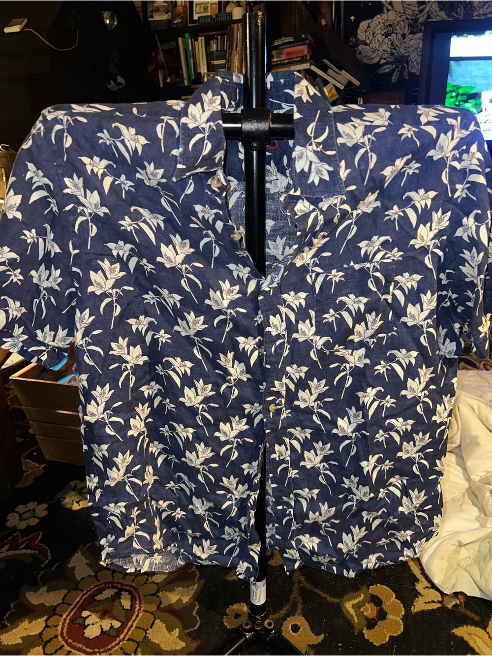 Men's Navy Blue Floral Casual Short sleeved button up -